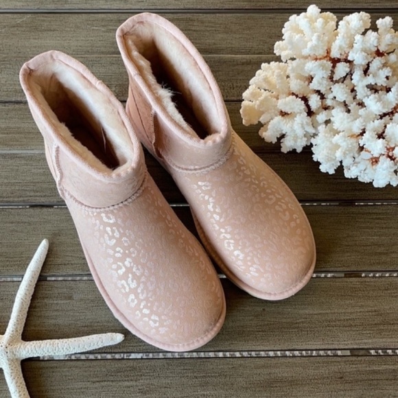 🌴🔆UGG- CLASSIC MINI SNOW LEOPARD BOOTS🔆🌴 - Picture 14 of 15